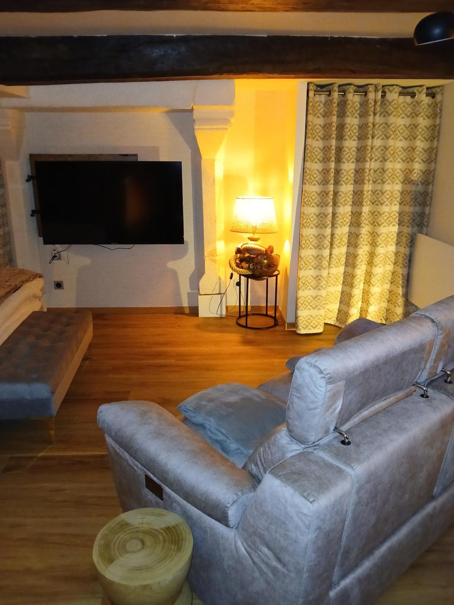 Manoir Du Grand Chene Hotel La Vraie-Croix Room photo
